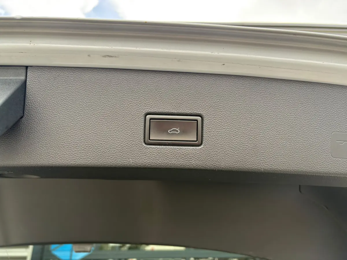 1.5 TSI 150 pk Sport | Trekhaak | Climatronic | Parkeersensoren | Ledkoplampen |