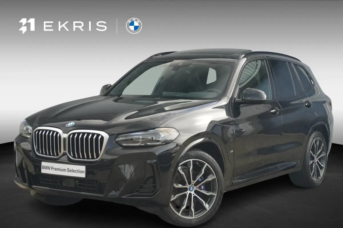 xDrive30e | M Sportpakket | Panoramadak | Elektrisch verstelbare stoelen | Harman Kardon | Head-Up Display