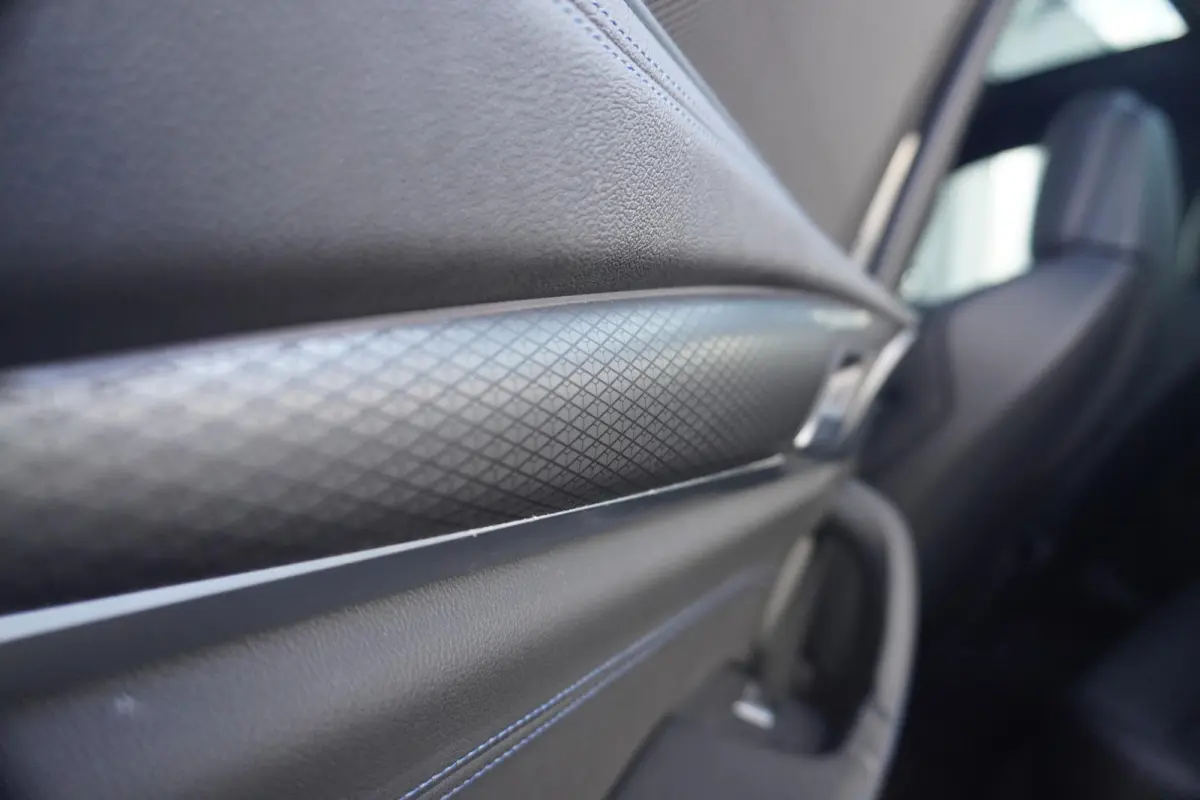 xDrive30e | M Sportpakket | Panoramadak | Elektrisch verstelbare stoelen | Harman Kardon | Head-Up Display