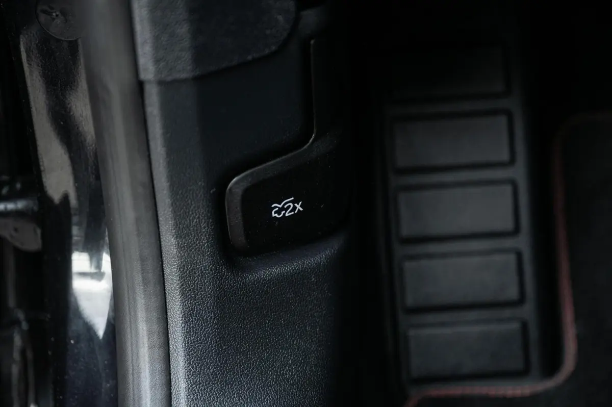 2.5 PHEV ST-Line X PANO TREKHAAK ADAPTIVE CRUISE HEAD UP CAMERA STUURVERWARMING B&O