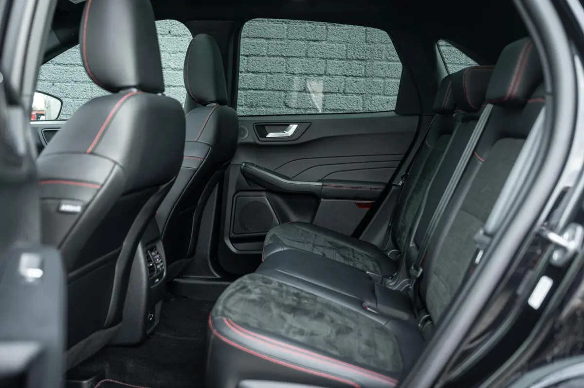 2.5 PHEV ST-Line X PANO TREKHAAK ADAPTIVE CRUISE HEAD UP CAMERA STUURVERWARMING B&O