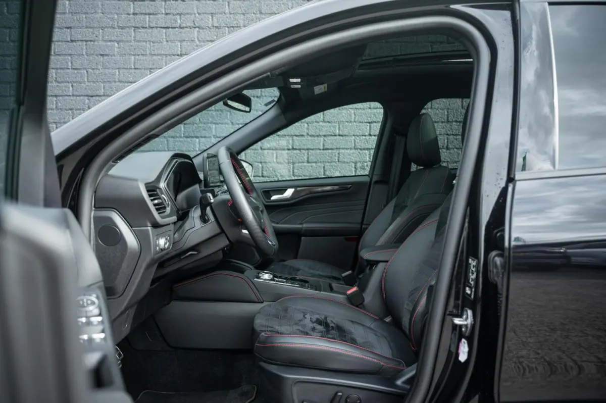 2.5 PHEV ST-Line X PANO TREKHAAK ADAPTIVE CRUISE HEAD UP CAMERA STUURVERWARMING B&O