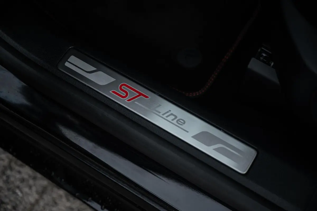 2.5 PHEV ST-Line X PANO TREKHAAK ADAPTIVE CRUISE HEAD UP CAMERA STUURVERWARMING B&O