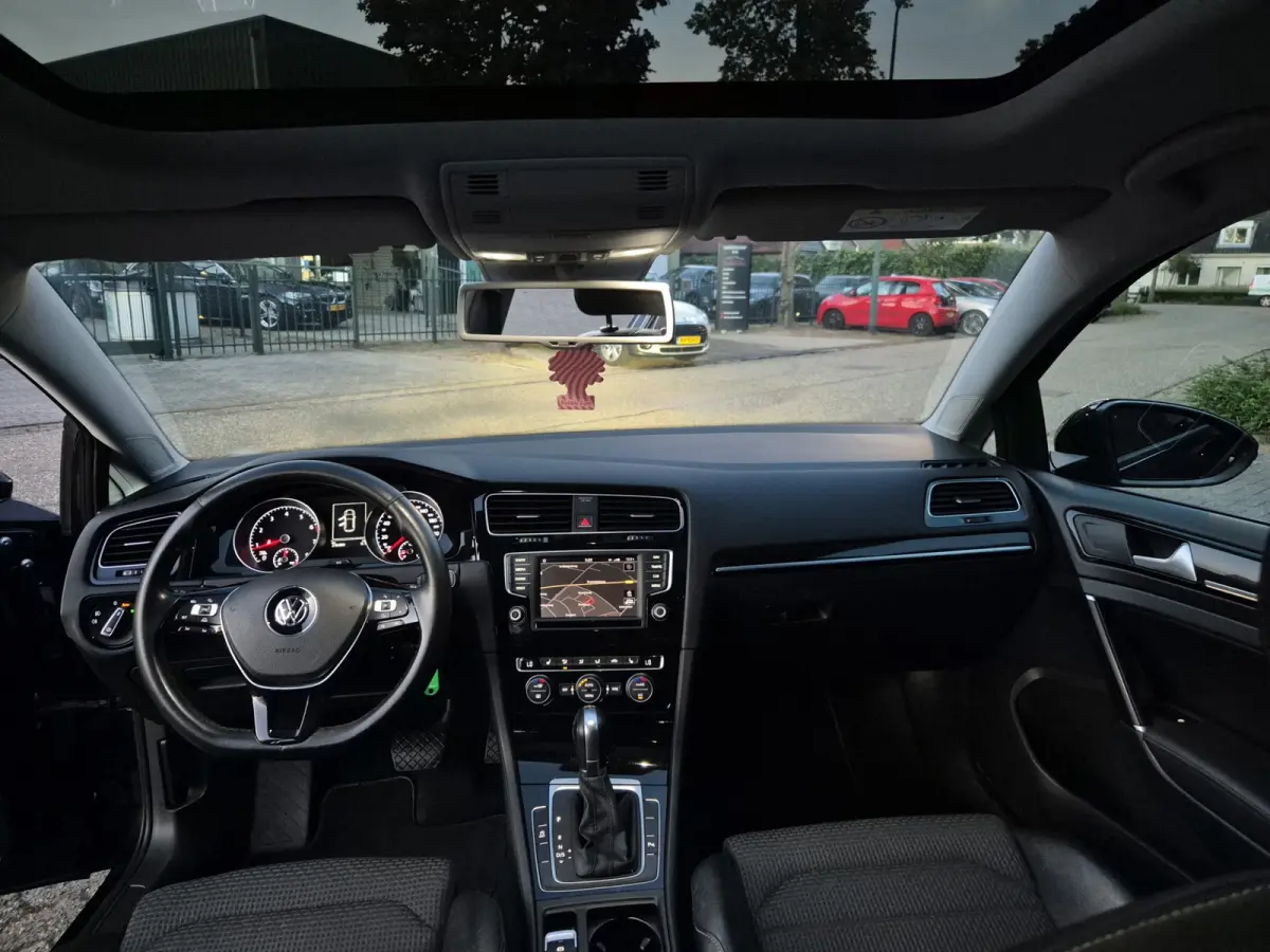 1.4 TSI ACT Connected Series Panorama Massage Stoel ZEER goed onderhouden