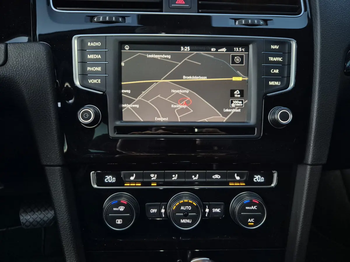 1.4 TSI ACT Connected Series Panorama Massage Stoel ZEER goed onderhouden