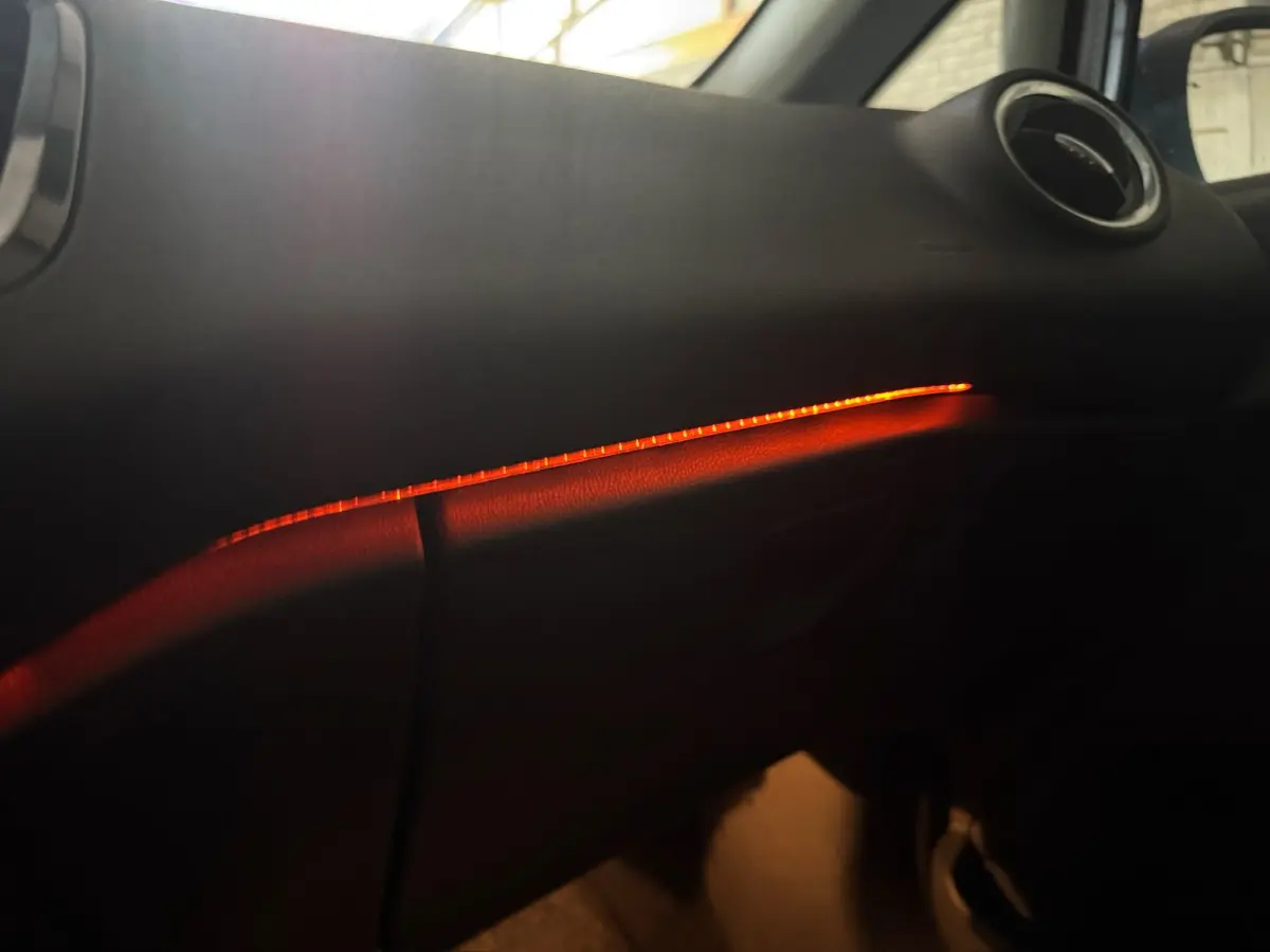 1.0 EcoBoost Titanium Dealer auto sfeerverlichting!