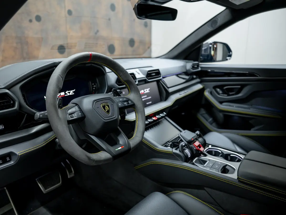 4.0 V8 Hybrid | B&O 3D | Massage | Pano | Stoelventilatie | Carbon |