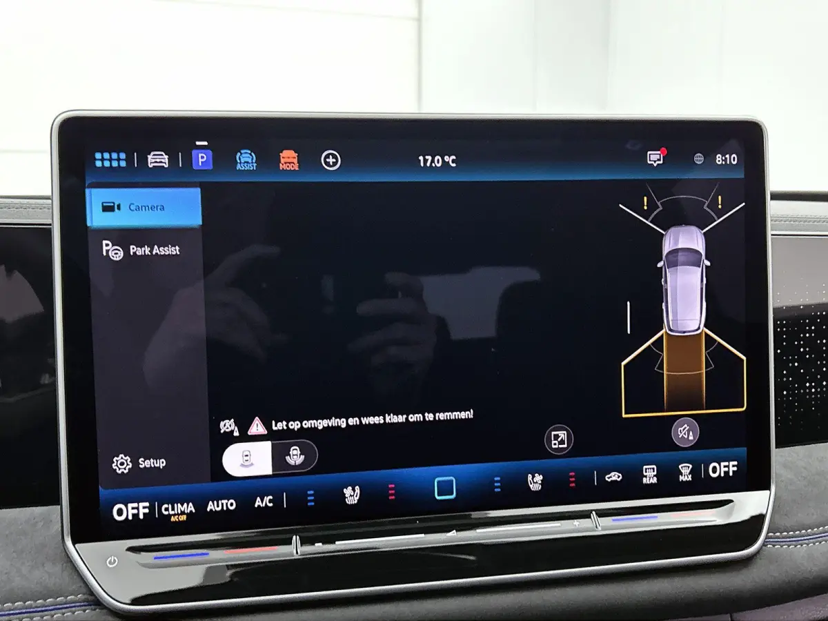 1.5 eHybrid R-Line Edition | 204 PK | Navigatie | Stoel/Stuur- Verwarming | Panoramaschuif-kanteldak | Head-up Display | Stoel- Massage en Ventilatie | Apple CarPlay en Android Auto | IQ.LIG
