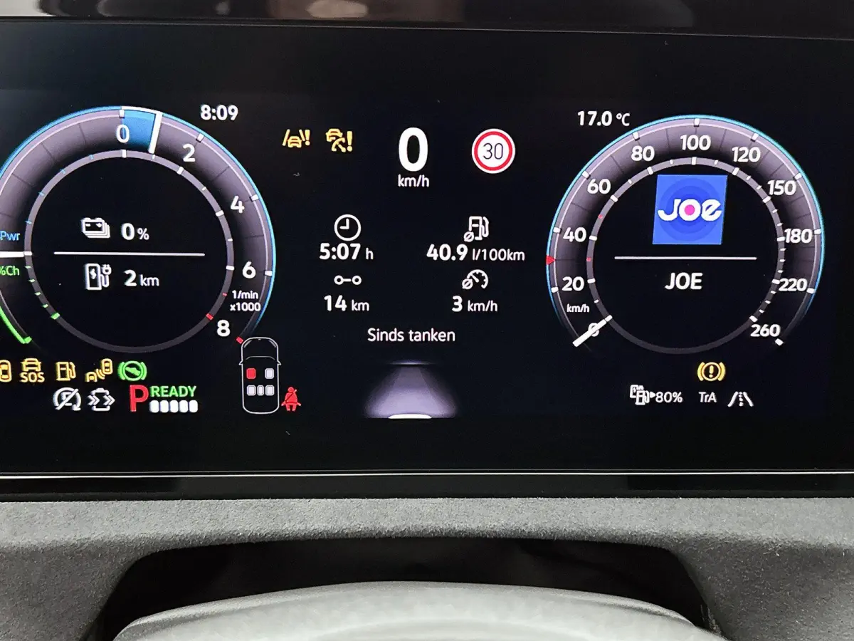 1.5 eHybrid R-Line Edition | 204 PK | Navigatie | Stoel/Stuur- Verwarming | Panoramaschuif-kanteldak | Head-up Display | Stoel- Massage en Ventilatie | Apple CarPlay en Android Auto | IQ.LIG