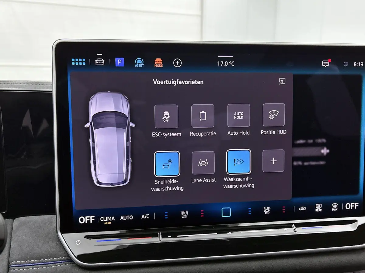 1.5 eHybrid R-Line Edition | 204 PK | Navigatie | Stoel/Stuur- Verwarming | Panoramaschuif-kanteldak | Head-up Display | Stoel- Massage en Ventilatie | Apple CarPlay en Android Auto | IQ.LIG