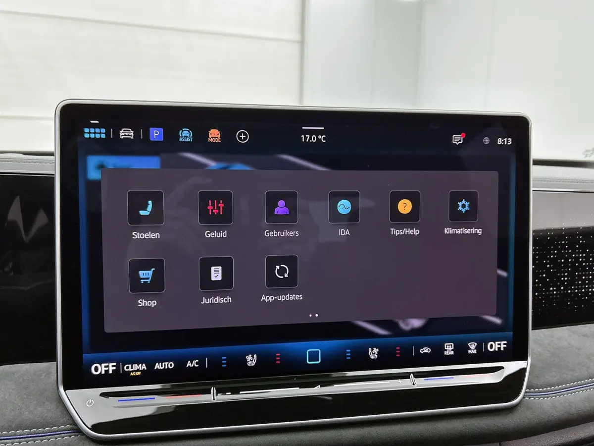 1.5 eHybrid R-Line Edition | 204 PK | Navigatie | Stoel/Stuur- Verwarming | Panoramaschuif-kanteldak | Head-up Display | Stoel- Massage en Ventilatie | Apple CarPlay en Android Auto | IQ.LIG