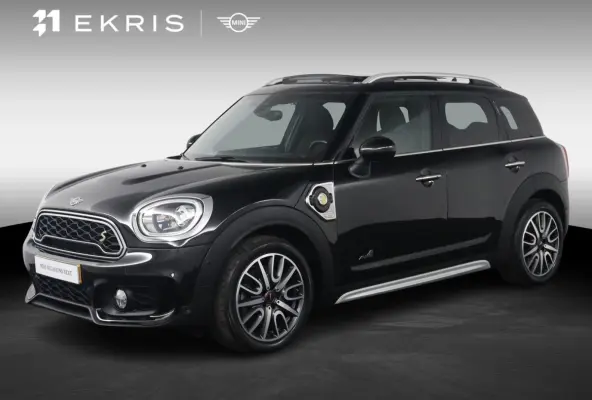 1.5 Cooper ALL4 JCW Pakket | Comfort Access | SoH 100% | Panoramadak | Harman Kardon | Head-Up Display