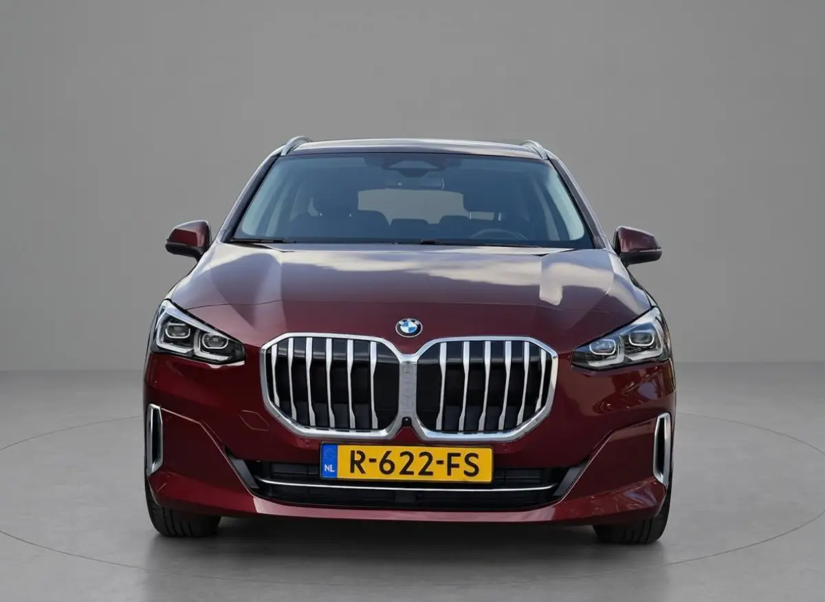 BMW 218i | 360° Camera | Head-Up Display | Leder | NL Auto | Rijklaarprijs BMW 2-serie Active Tourer 218i | 360° Camera | Head-Up Display | Leder | NL Auto | Rijklaarprijs