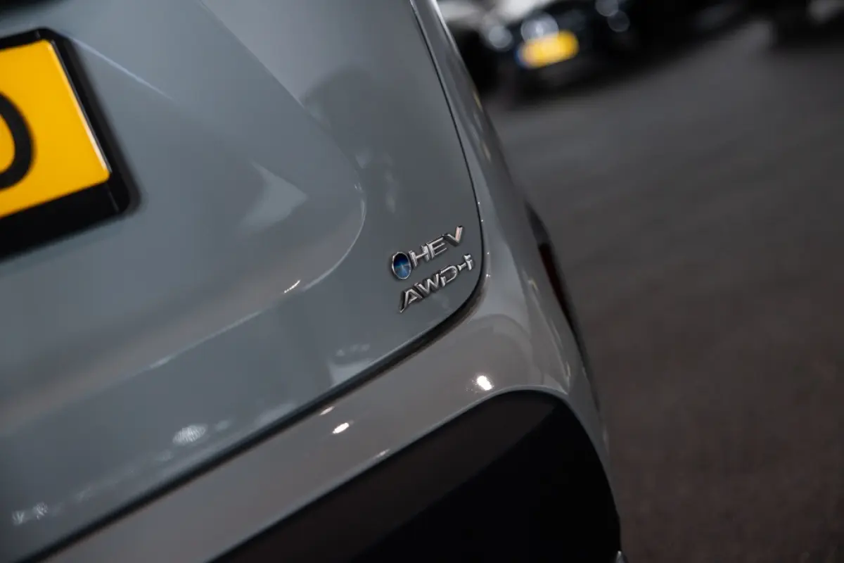 Hybrid AWD-i Premiere Edition | JBL | Trekhaak | Head Up |