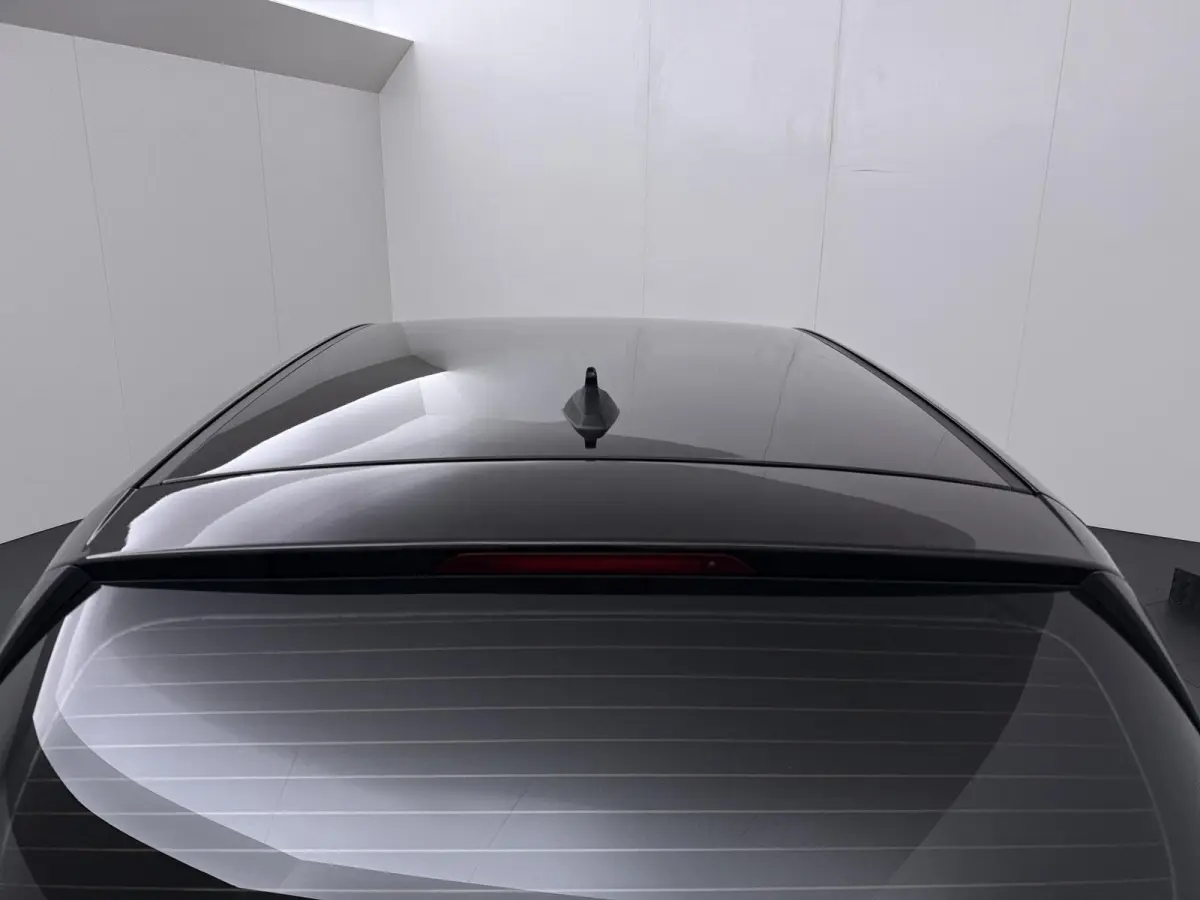 TCe 100 ECO-G (LPG) Expression | Keyless Entry | Climate Control |