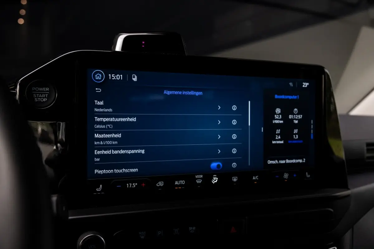 combi 340 L2 Plug-in Hybrid FWD Limited