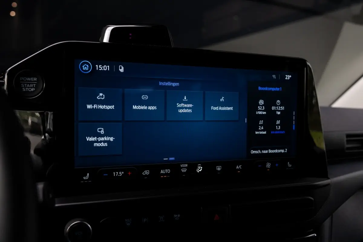 combi 340 L2 Plug-in Hybrid FWD Limited