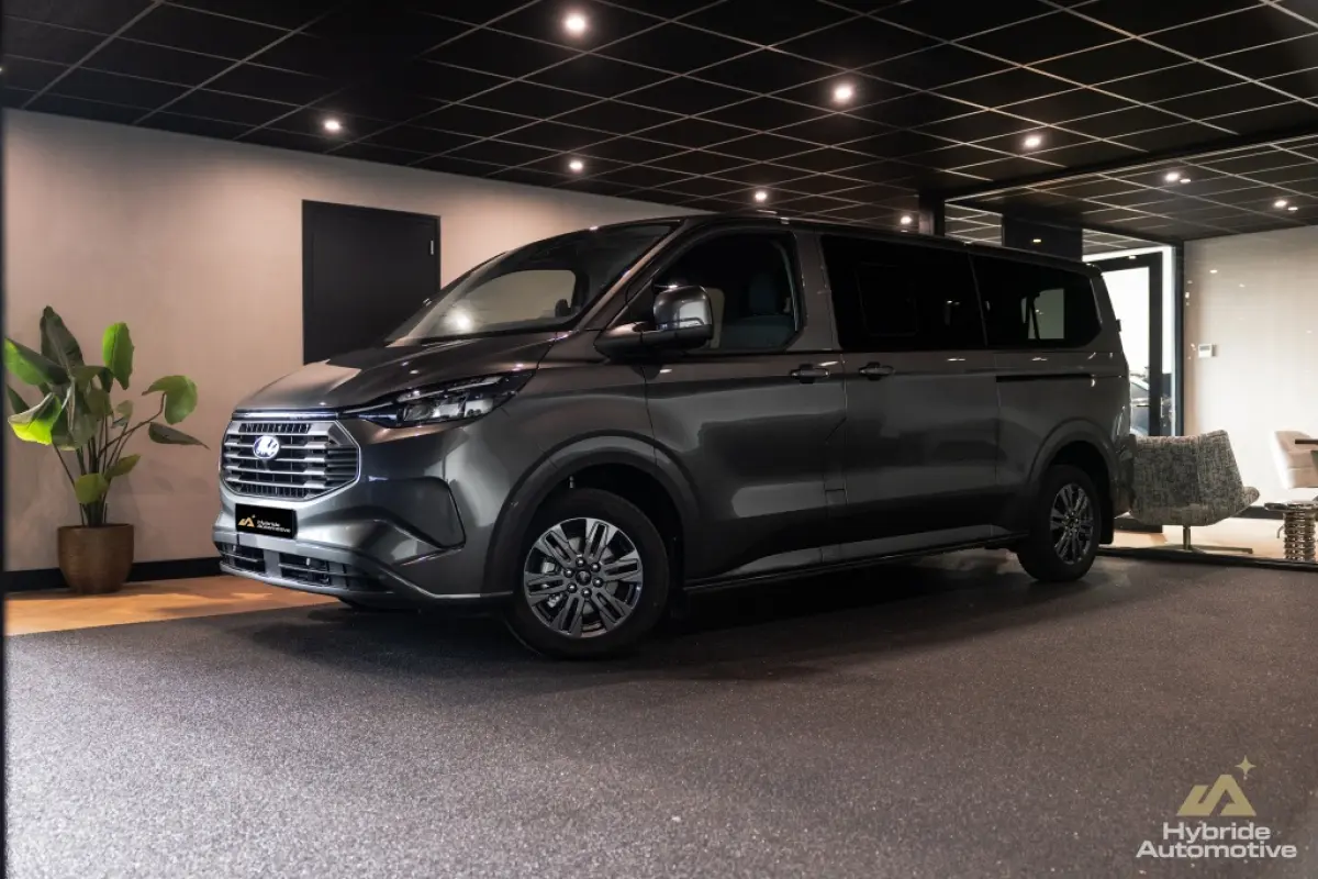 combi 340 L2 Plug-in Hybrid FWD Limited