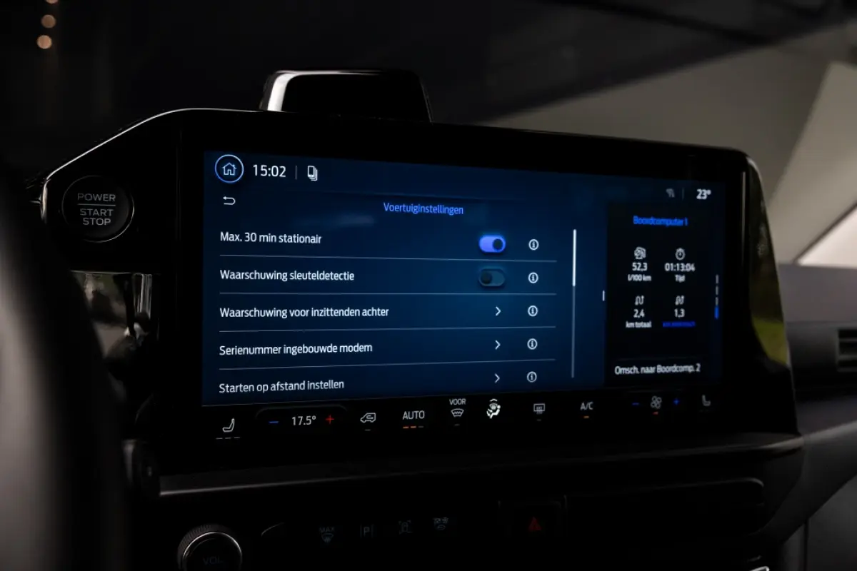 combi 340 L2 Plug-in Hybrid FWD Limited