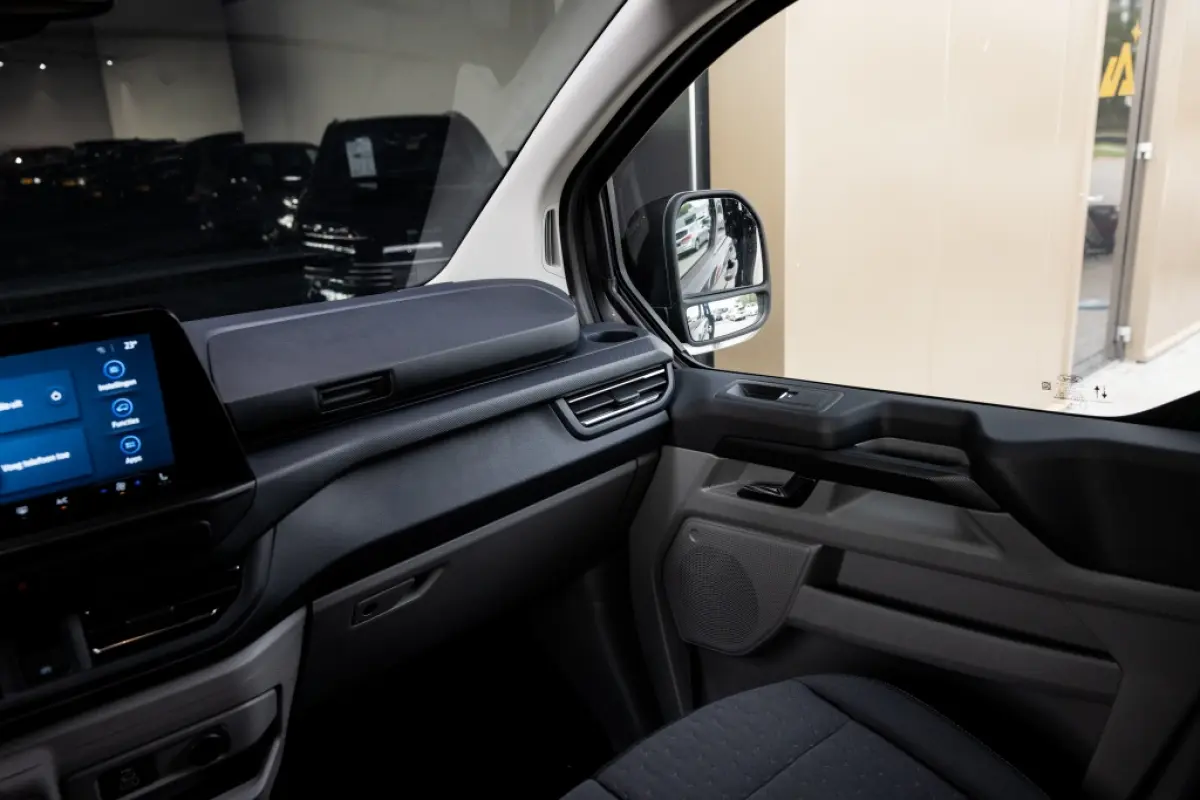 combi 340 L2 Plug-in Hybrid FWD Limited