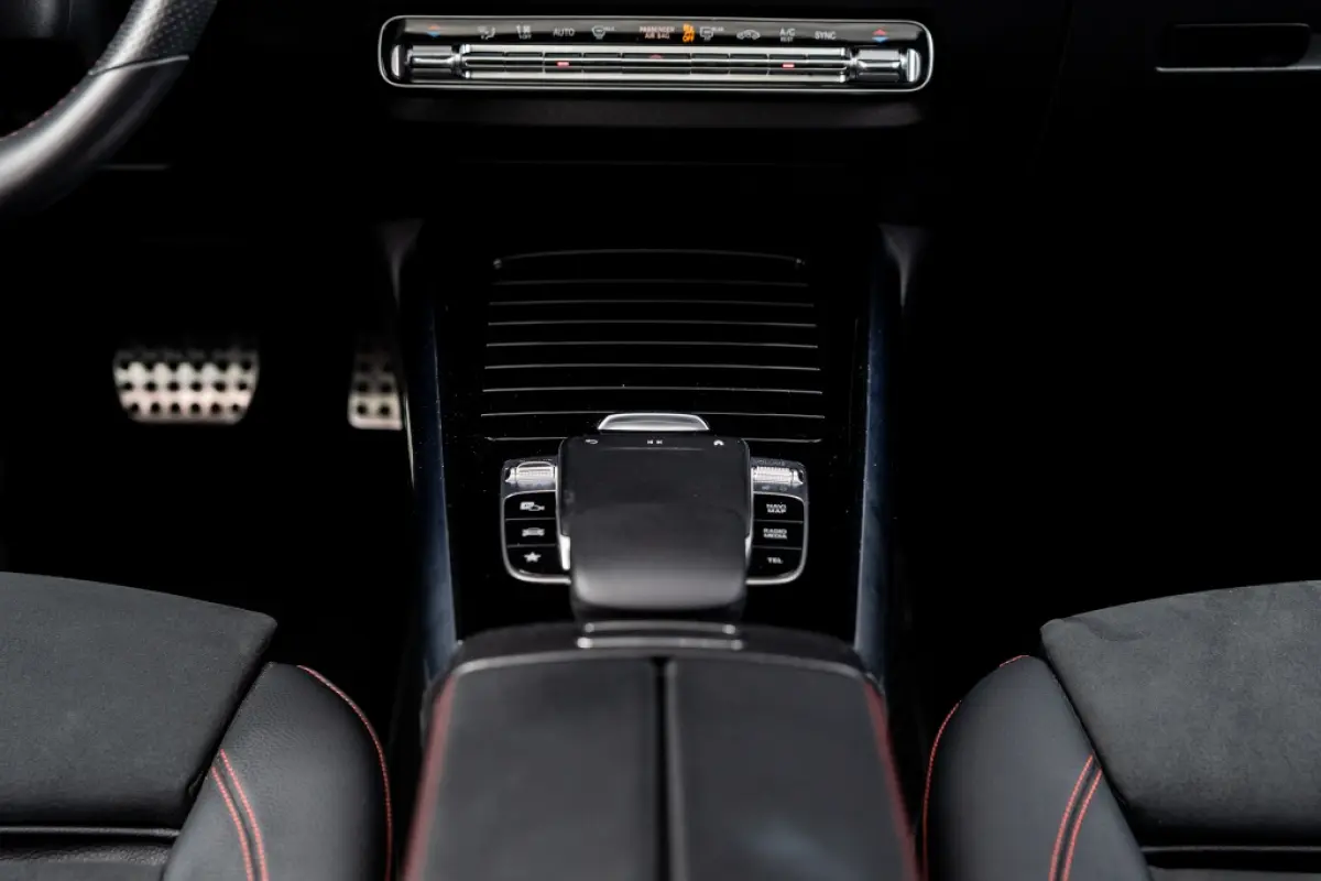 180 Bus. Sol. AMG | Pano | Camera | CarPlay |