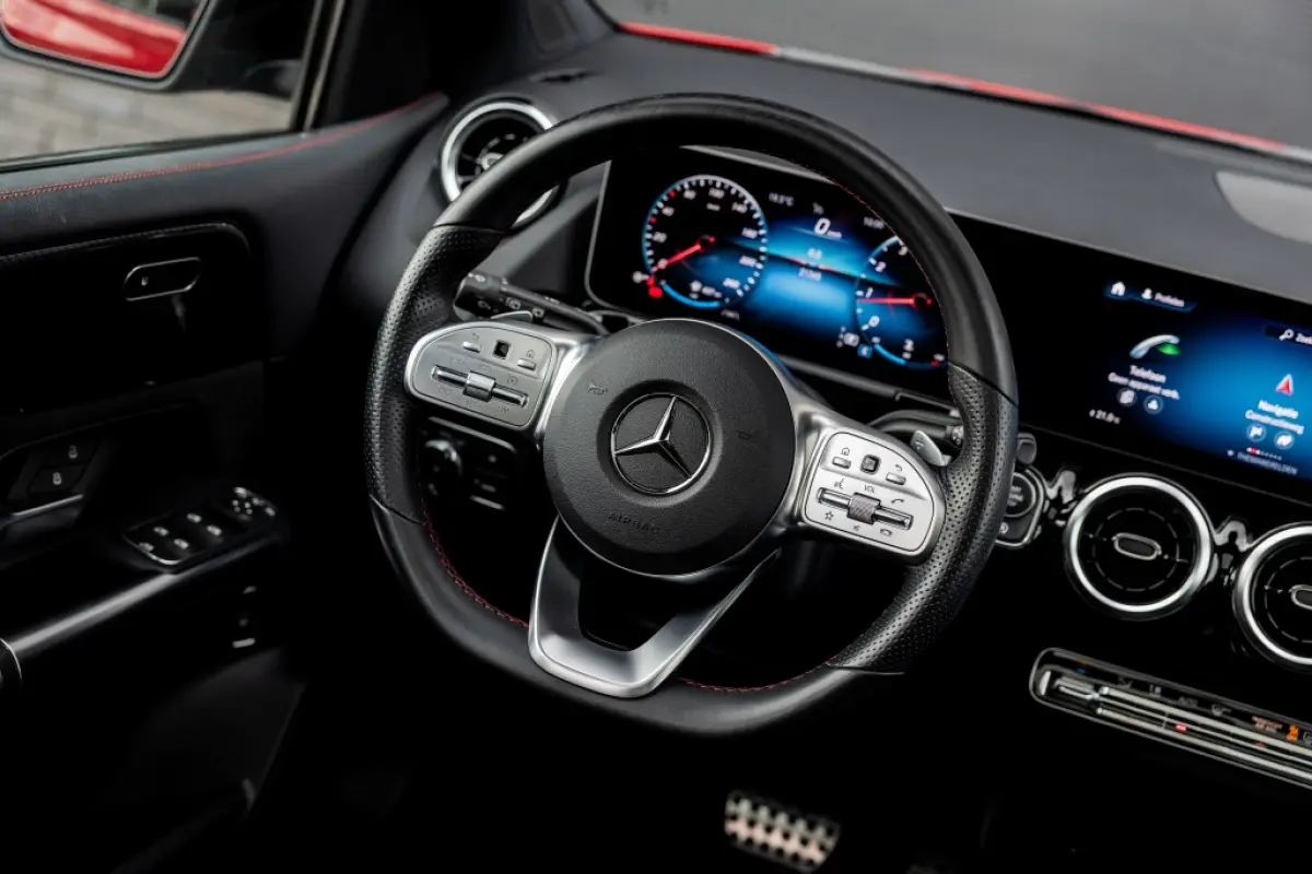 180 Bus. Sol. AMG | Pano | Camera | CarPlay |