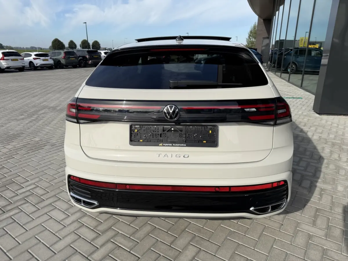 1.5 TSI R-Line Edition | Pano | Camera | Stoelverwarming |