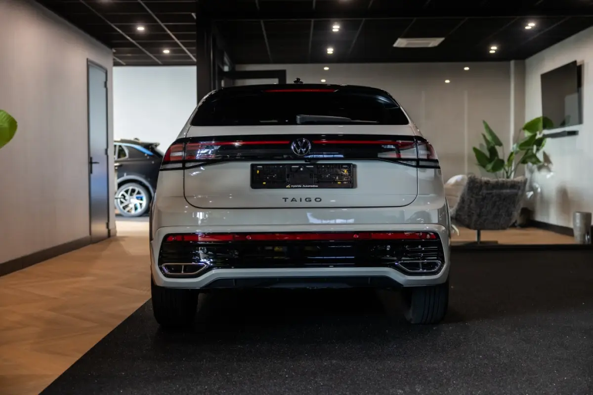 1.5 TSI R-Line Edition | Pano | Camera | Stoelverwarming |