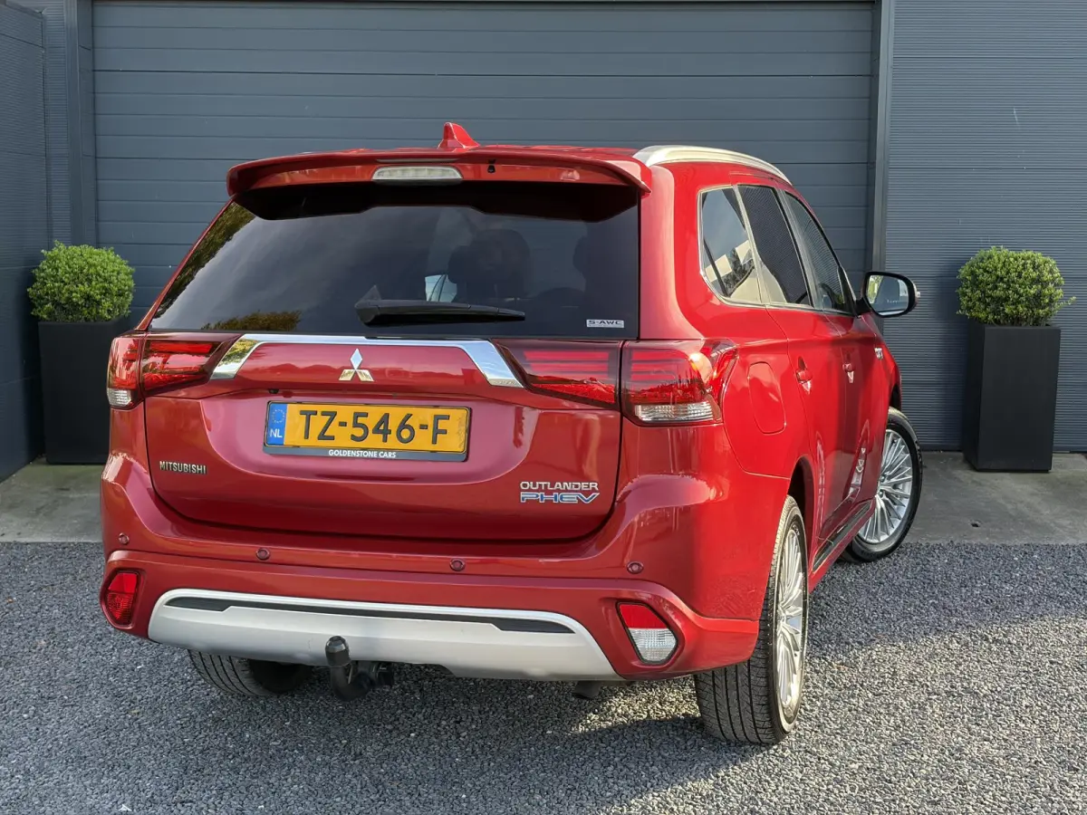 2.4 PHEV Intense ✓1e Eigenaar✓Trakhaak✓Carplay✓Camera✓Alcantara-Leder✓Stoelverw-Stoelverkoeling✓Clima✓Cruise✓Pdc V+A✓Keyless✓Net beurt gehad✓18" Lmv✓N.A.P✓Apk tot