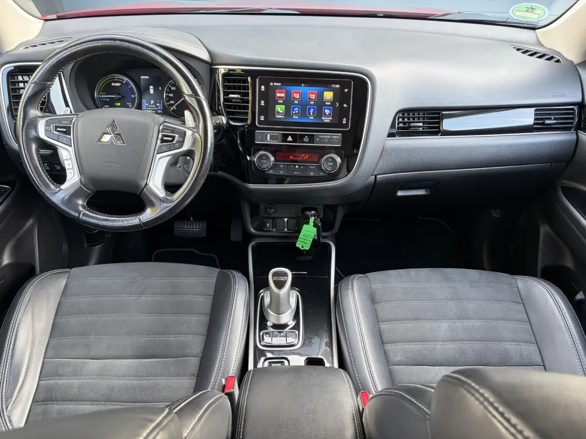 2.4 PHEV Intense ✓1e Eigenaar✓Trakhaak✓Carplay✓Camera✓Alcantara-Leder✓Stoelverw-Stoelverkoeling✓Clima✓Cruise✓Pdc V+A✓Keyless✓Net beurt gehad✓18" Lmv✓N.A.P✓Apk tot