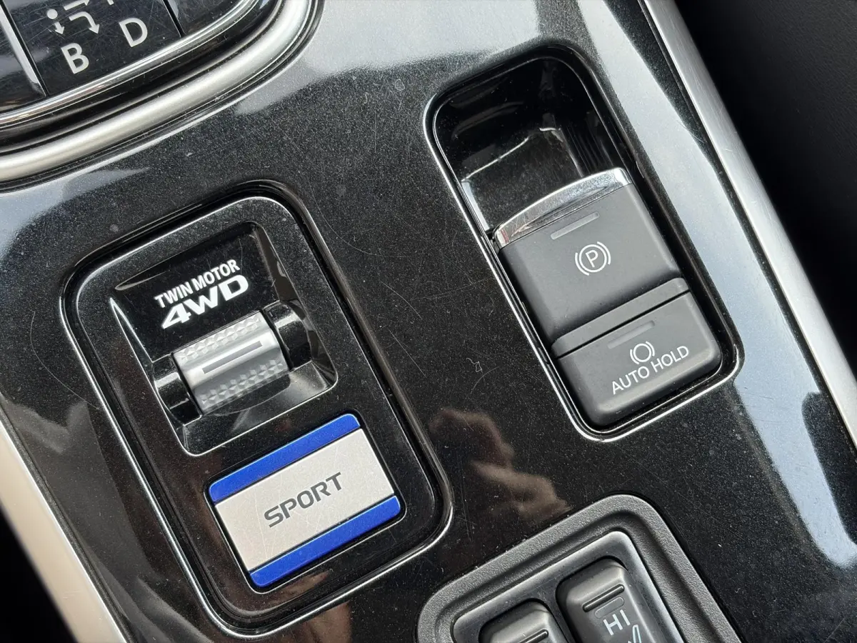 2.4 PHEV Intense ✓1e Eigenaar✓Trakhaak✓Carplay✓Camera✓Alcantara-Leder✓Stoelverw-Stoelverkoeling✓Clima✓Cruise✓Pdc V+A✓Keyless✓Net beurt gehad✓18" Lmv✓N.A.P✓Apk tot