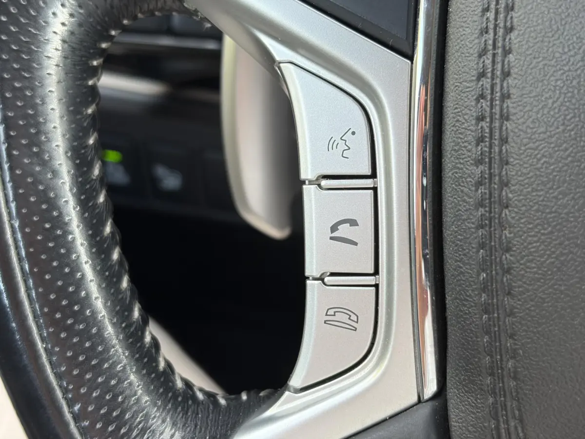 2.4 PHEV Intense ✓1e Eigenaar✓Trakhaak✓Carplay✓Camera✓Alcantara-Leder✓Stoelverw-Stoelverkoeling✓Clima✓Cruise✓Pdc V+A✓Keyless✓Net beurt gehad✓18" Lmv✓N.A.P✓Apk tot