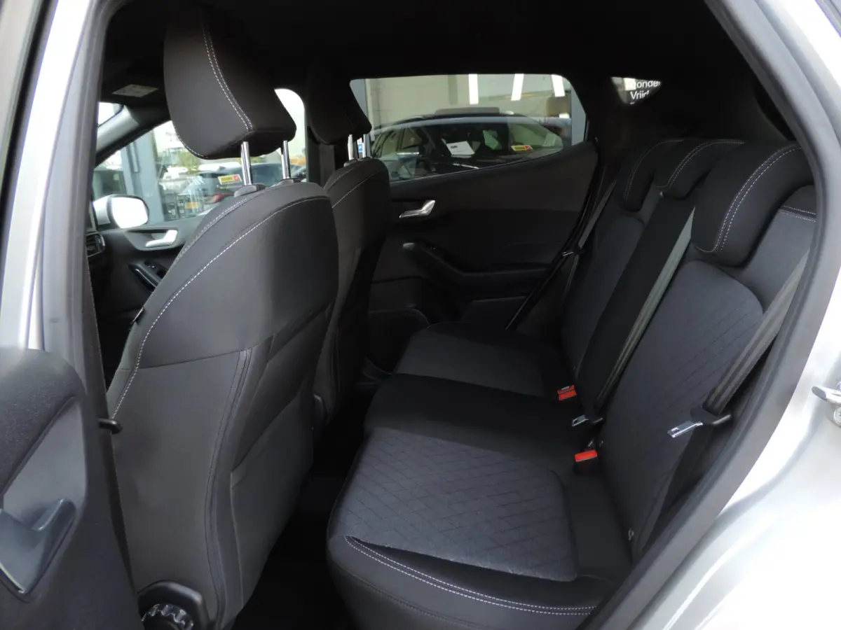 1.0-T Active X 21.000km | 1e Eig | ECC | B&O | Priv.glas | Winterpack | Cruise contr | 17” | CarPlay | PDC | Navi