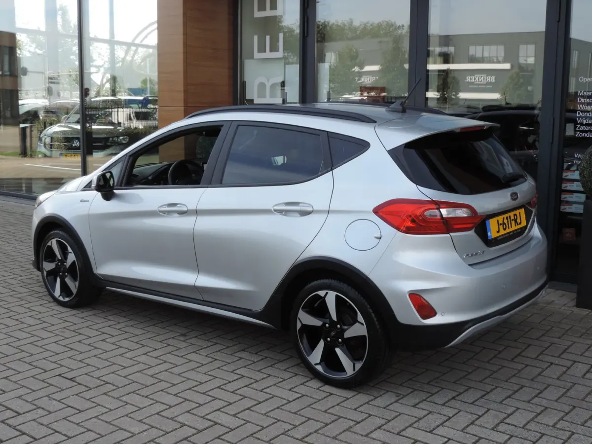 1.0-T Active X 21.000km | 1e Eig | ECC | B&O | Priv.glas | Winterpack | Cruise contr | 17” | CarPlay | PDC | Navi