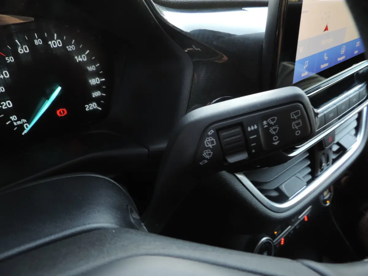 1.0-T Active X 21.000km | 1e Eig | ECC | B&O | Priv.glas | Winterpack | Cruise contr | 17” | CarPlay | PDC | Navi