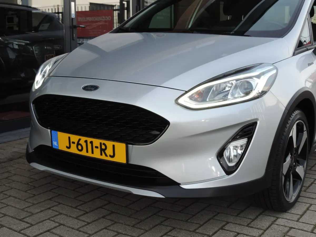 1.0-T Active X 21.000km | 1e Eig | ECC | B&O | Priv.glas | Winterpack | Cruise contr | 17” | CarPlay | PDC | Navi