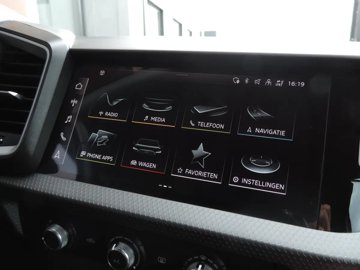 25 TFSI Pro Line 89.000km | Cruise contr | DAB | Camera | Lm-velgen | PDC v+a | Virt.dashb | Bluetooth