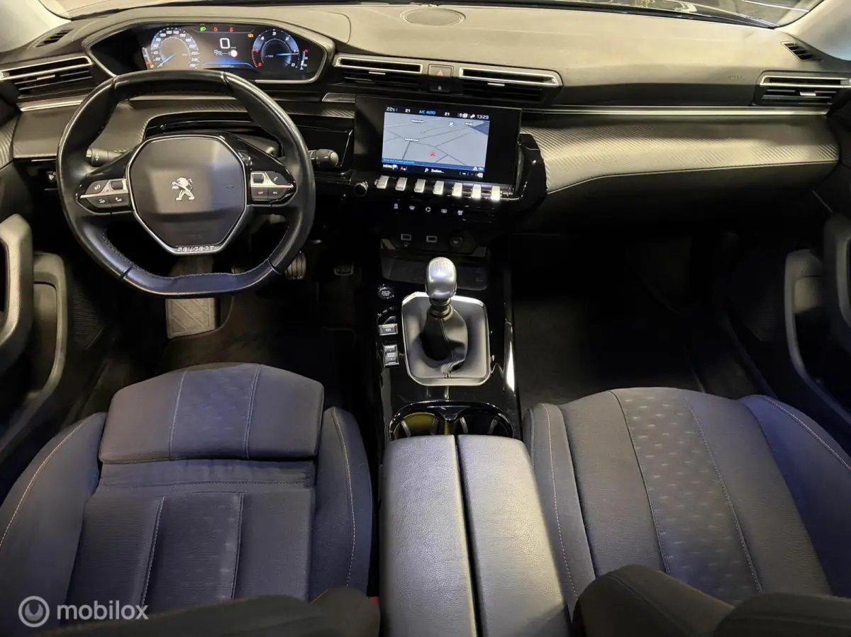 1.5 BlueHDI Blue Lease Active CARPLAY / NAVI / CLIMA / ADAP.CRUISE / LED /