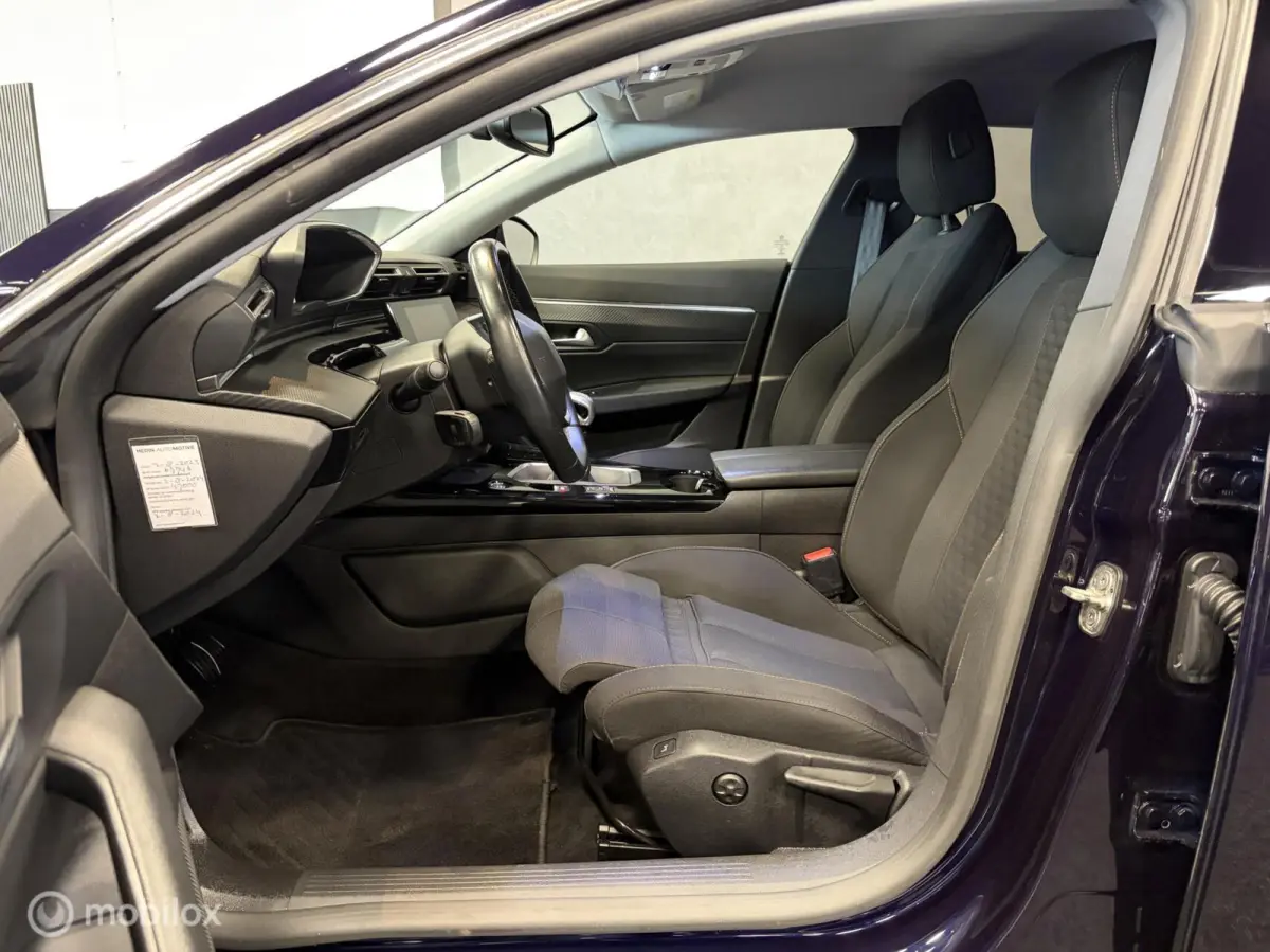 1.5 BlueHDI Blue Lease Active CARPLAY / NAVI / CLIMA / ADAP.CRUISE / LED /
