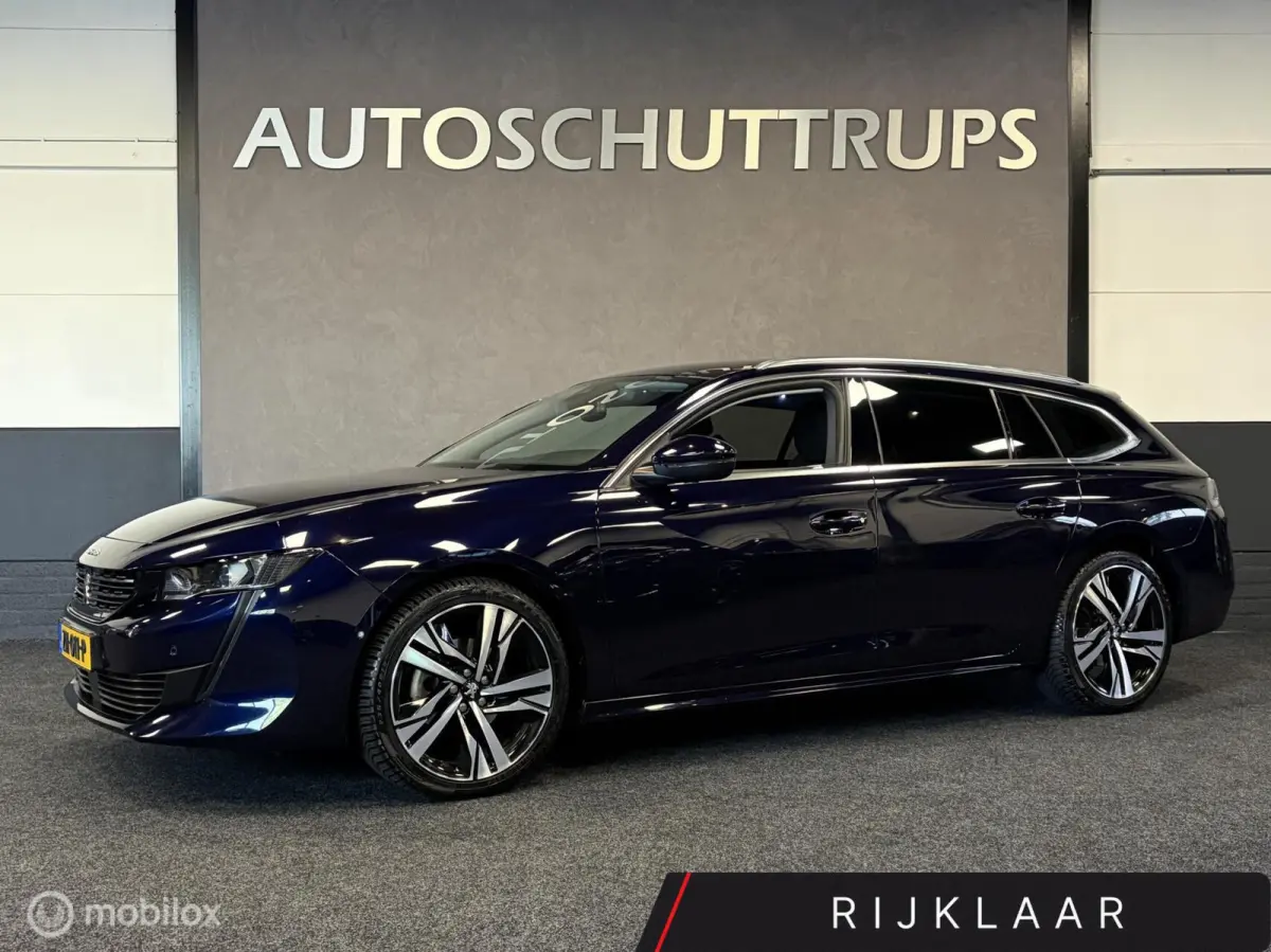1.5 BlueHDI Blue Lease Active CARPLAY / NAVI / CLIMA / ADAP.CRUISE / LED /