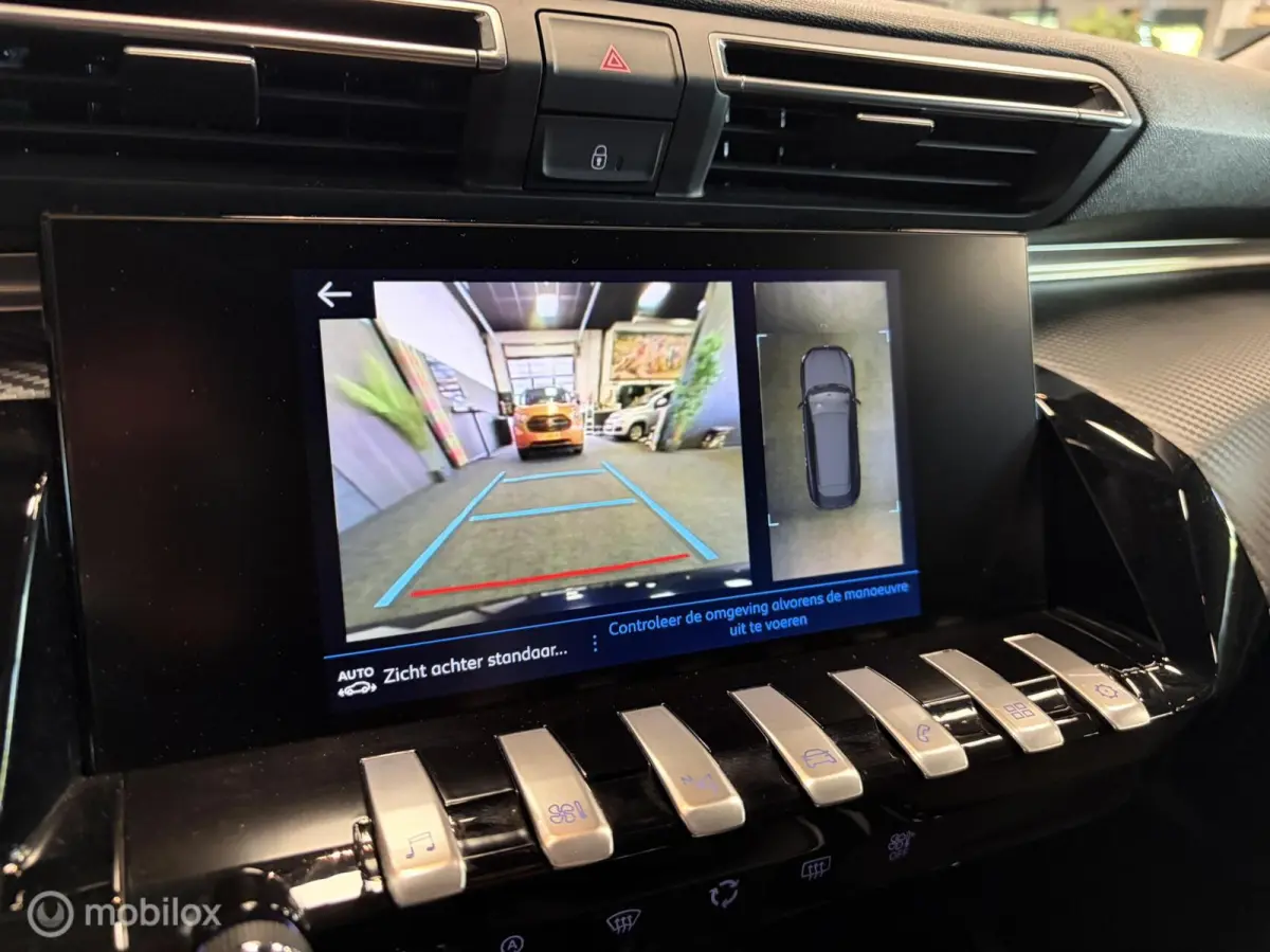1.5 BlueHDI Blue Lease Active CARPLAY / NAVI / CLIMA / ADAP.CRUISE / LED /