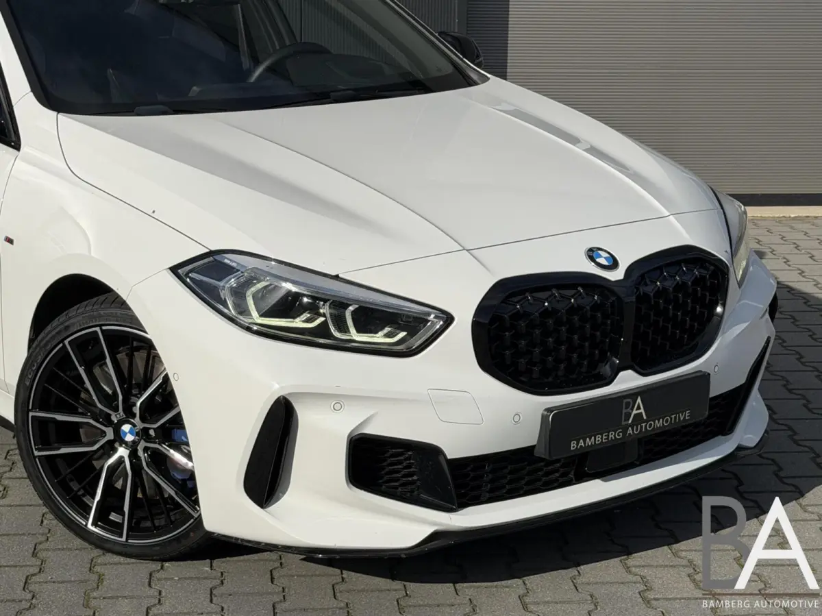 M135i xDrive|H/K|Led|pano|carplay|kuiptstoel