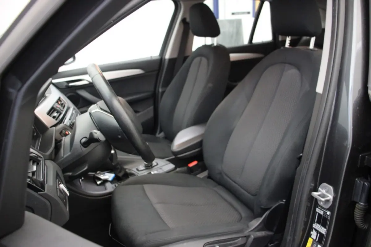 xDrive25e - Cruise, Clima