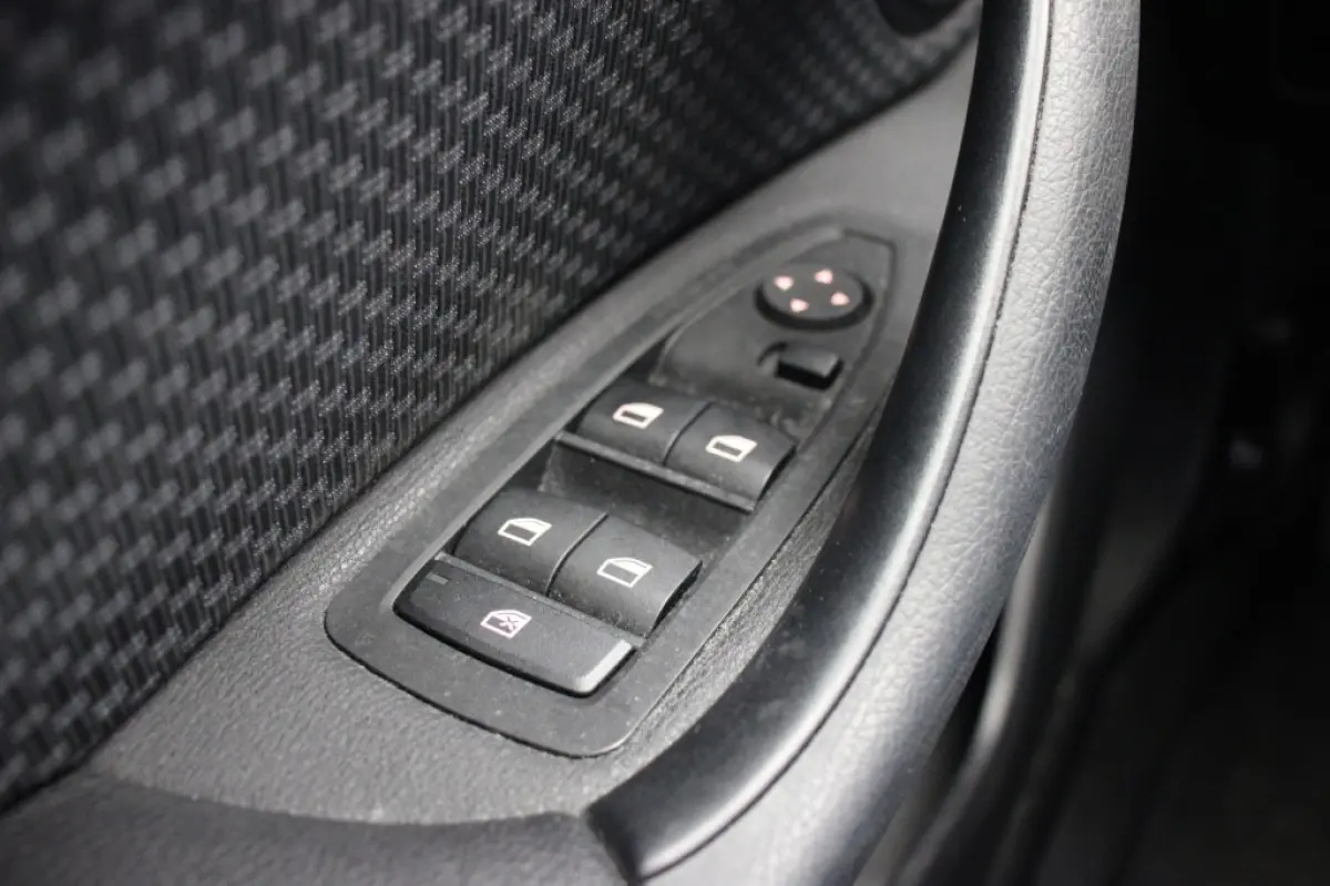 xDrive25e - Cruise, Clima