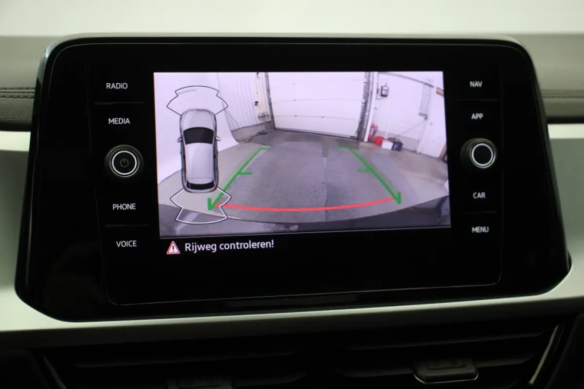 1.0 TSI Life 75 Edition - Digitaal Cockpit, Carplay, Camera, Adapt. Cruise