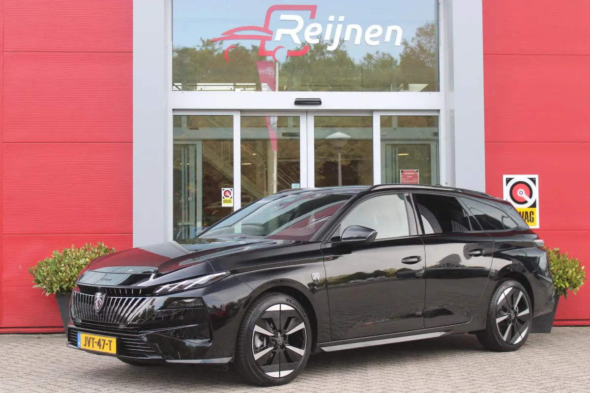 GT 54 kWh | 360° CAMERA | ELEKTRISCHE STOEL VERSTELLING MET MASAGE FUNTIE | VOORSTOELEN VERWARMD | ALCANTARA BEKLEDING | DRAADLOZE APPLE CARPLAY/ANDROID AUTO | DAB+ RADIO | ADAPTIVE CRUISE 