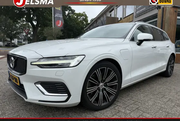 T6 Recharge AWD Inscription, SOH 82% | Pano | Trekhaak | Camera