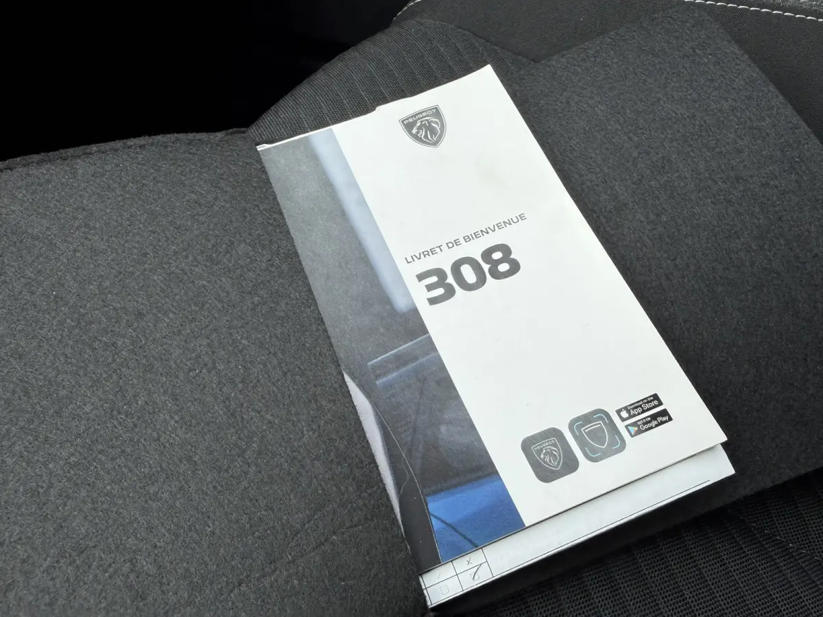 1.6 HYbrid 180 Pack Business Aut., SOH 97% | 18inch GT-line | Trekhaak | Navi & CarPlay