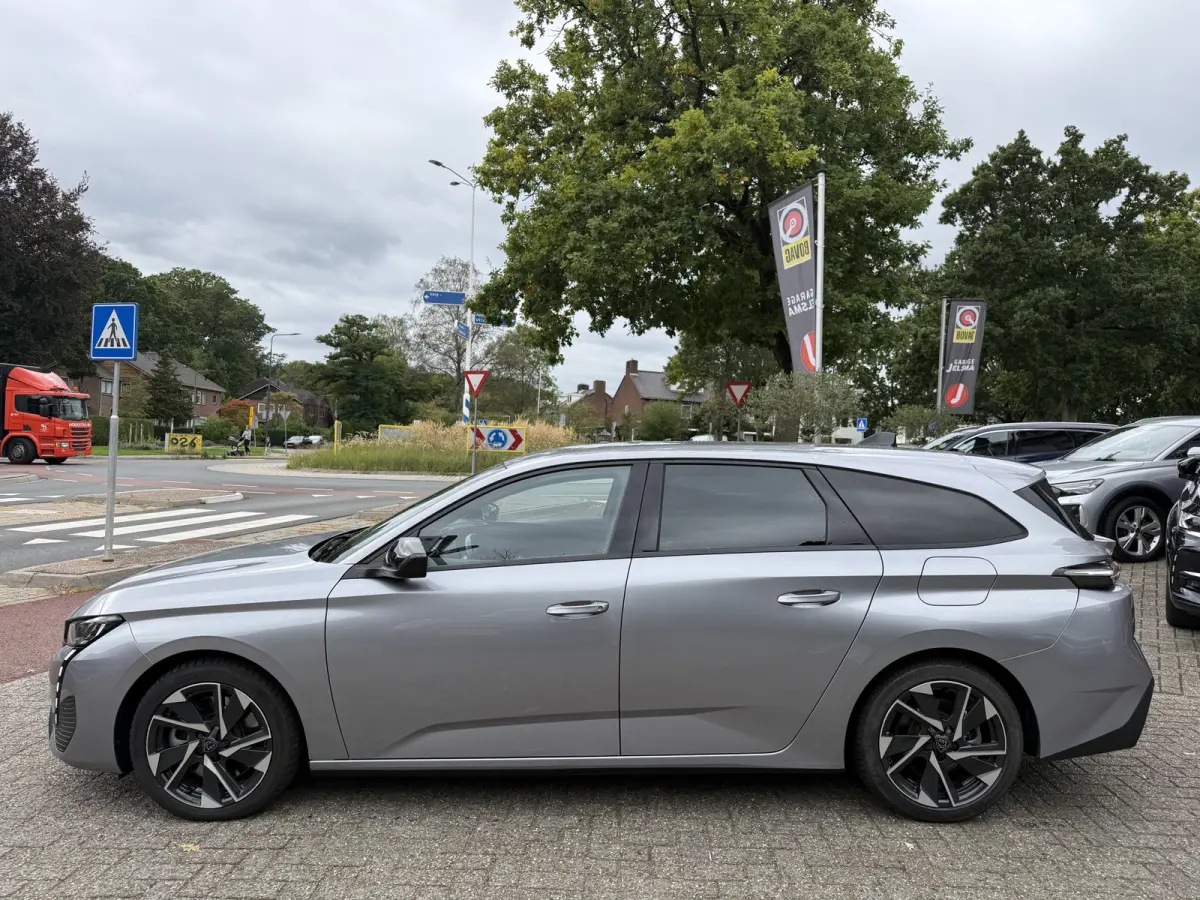 1.6 HYbrid 180 Pack Business Aut., SOH 97% | 18inch GT-line | Trekhaak | Navi & CarPlay