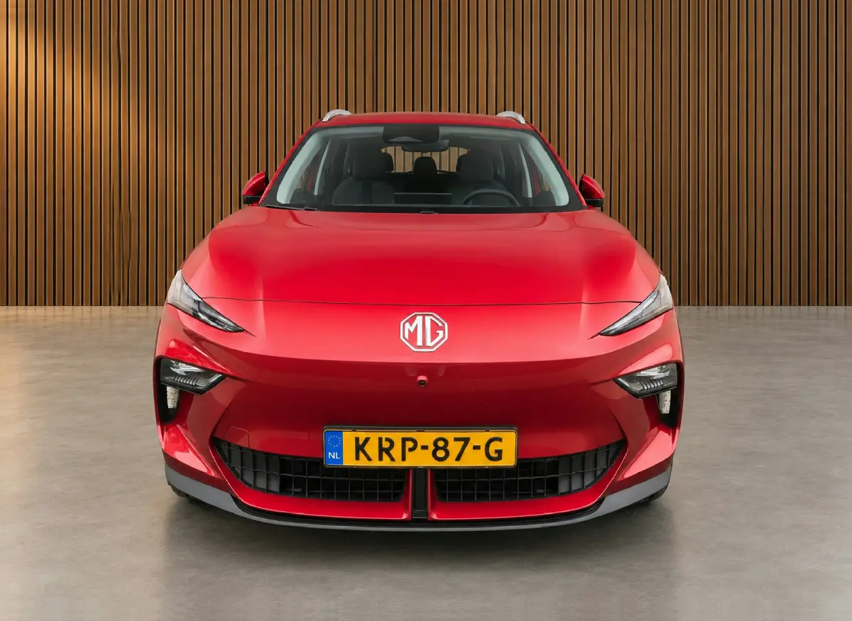S5 EV Luxury 64 kWh, 360 camera | ACC | 3500,- VOORDEEL | Long range